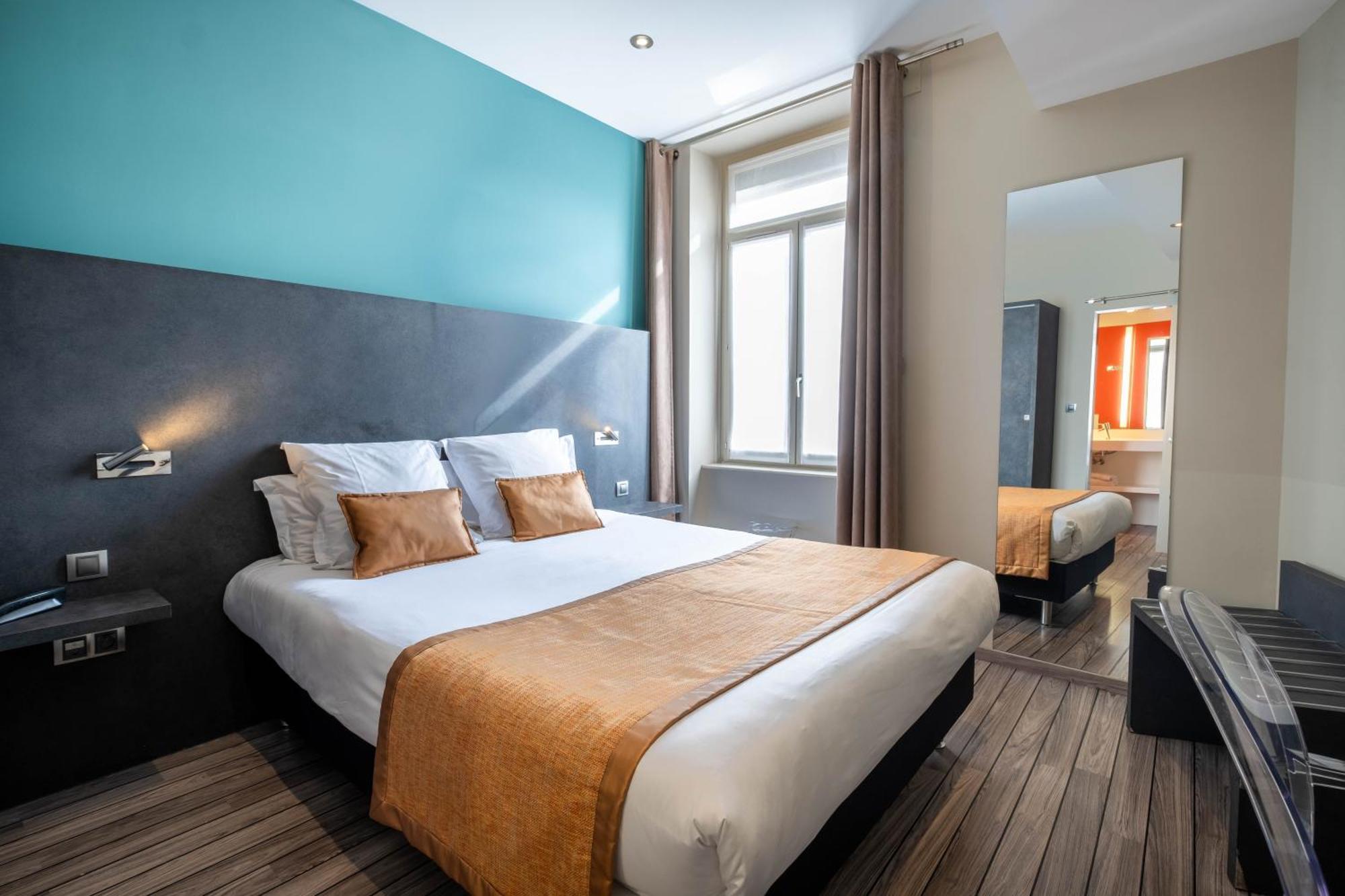 Logis Hotel De Bourgogne - Macon Luaran gambar