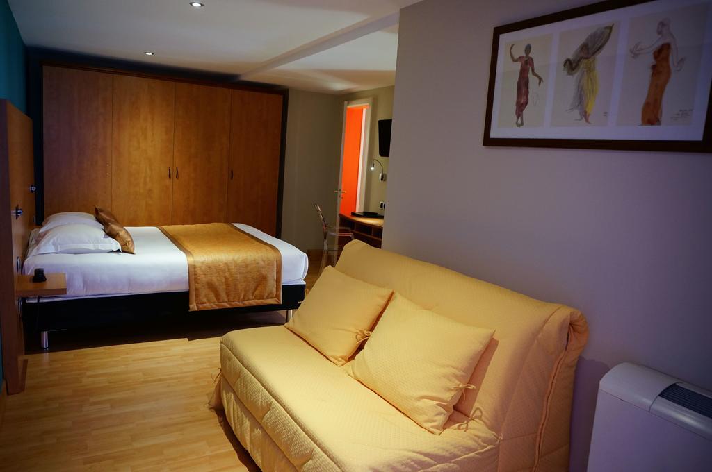 Logis Hotel De Bourgogne - Macon Luaran gambar